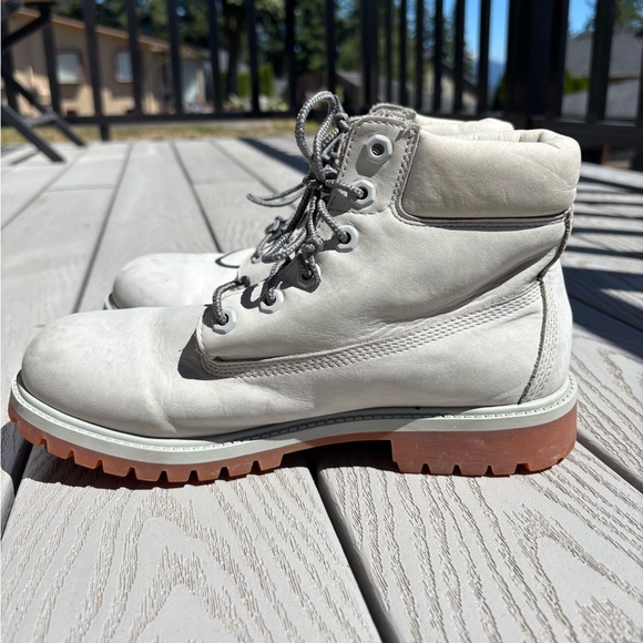 Timberland 6" Premium Waterproof Men's Boot - White And Gray, Gum Sole U… - Picture 4 of 11